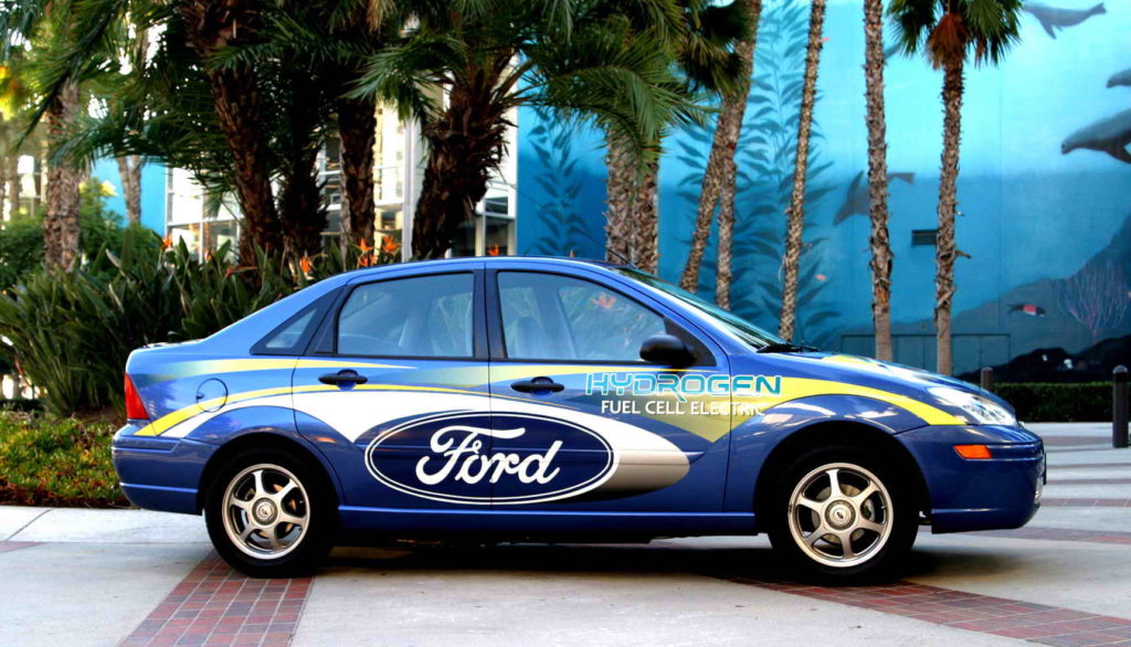 Ford Focus FCV водородный автомобиль