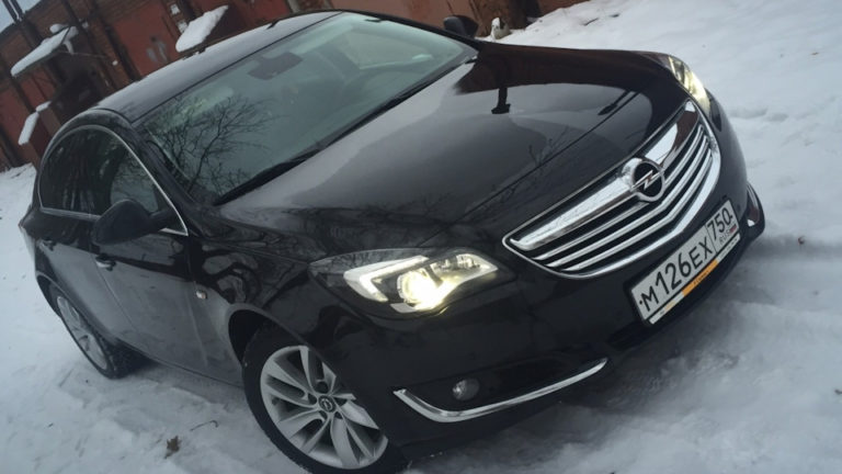 Opel обновит Insignia: слегка измененный дизайн и новые моторы