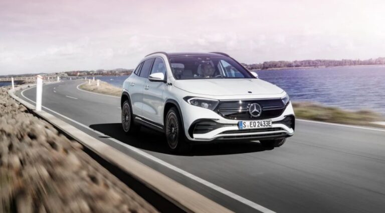 Новые версии Mercedes-Benz EQC станут мощнее
